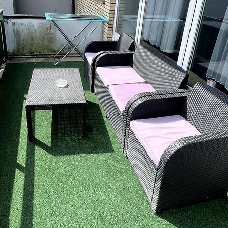 1,5-Zimmer Apartment Mit Balkon Am Hauptbahnhof Neumünster Dış mekan fotoğraf