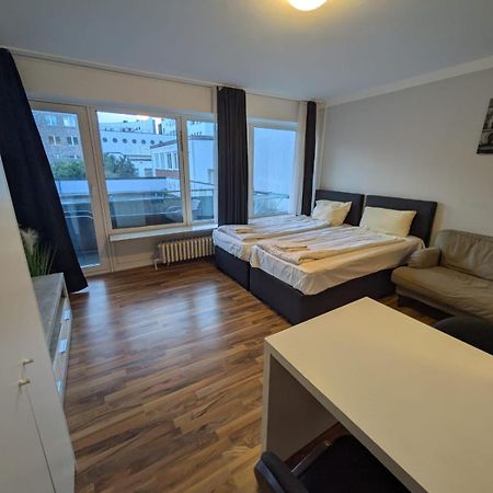 1,5-Zimmer Apartment Mit Balkon Am Hauptbahnhof Neumünster Dış mekan fotoğraf