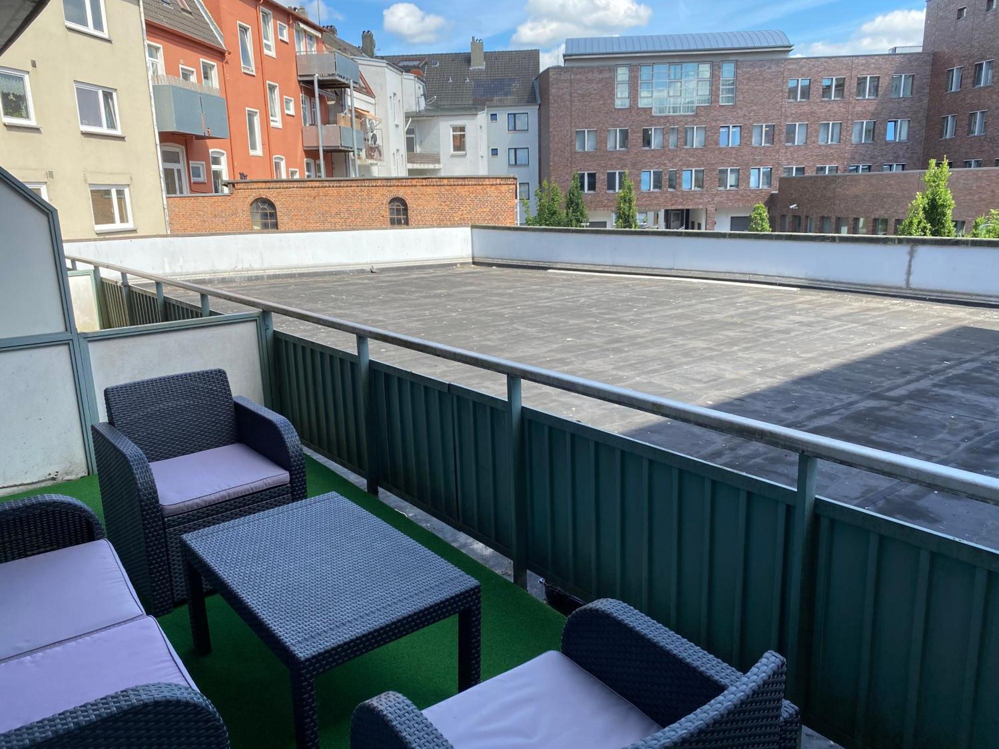 1,5-Zimmer Apartment Mit Balkon Am Hauptbahnhof Neumünster Dış mekan fotoğraf